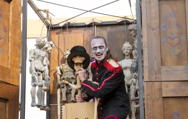 Chvění, tekutost, rovnováha aneb Mezinárodní divadelní festival REGIONY