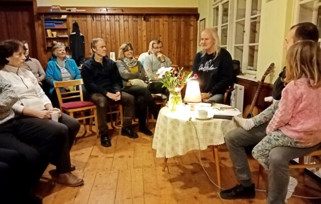 Pastor undergroundu v Krkonoších. Otevřená fara přivítala Ladislava Heryána
