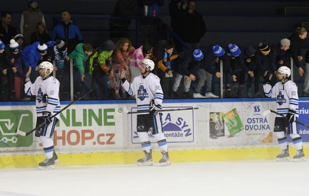 Konečně výhra. Vrchlabští hokejisté zabrali a porazili Písek 5:2