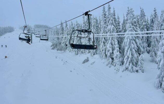 Špindlerův Mlýn i další střediska v kraji dnes zahájila letošní zimní sezónu