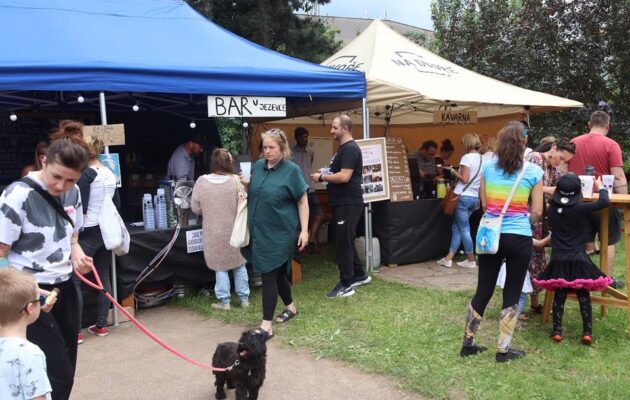 Hudba, divadlo, tvůrčí dílny. Sobotní odpoledne patřilo festivalu Zahrada