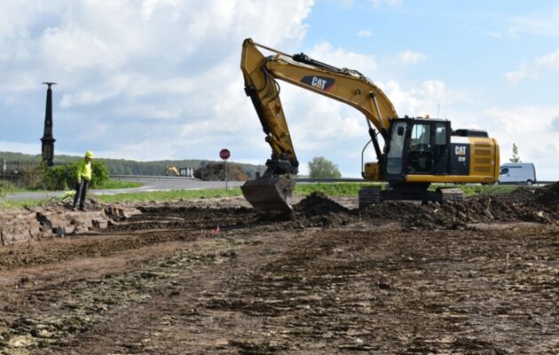 Archeologové na Hradecku objevili nejdelší pravěkou mohylu v Evropě