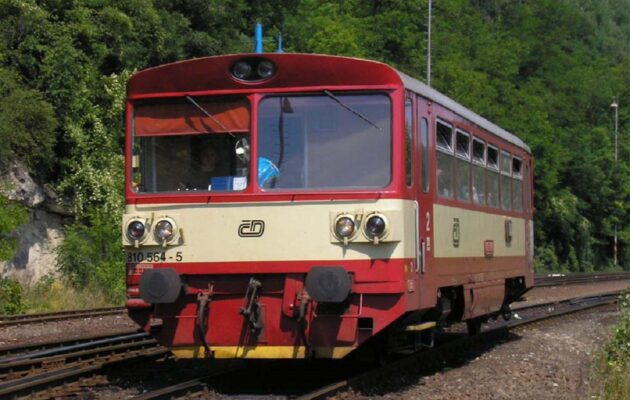 České dráhy v hradeckém kraji 11. června ukončí provoz motoráků řady 810