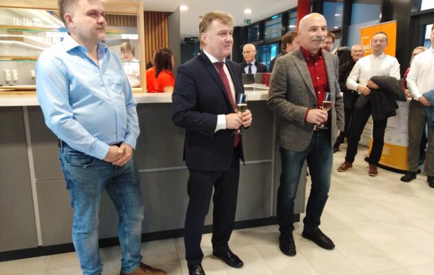FOTO: Račte vstoupit! Vrchlabské Aquacentrum dnes zahájilo svůj provoz