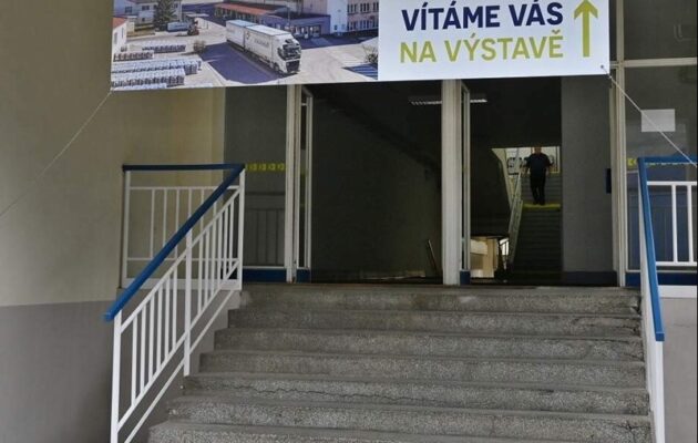 Mladý mág Tomáš Podzimek: Kouzlil jsem už i ve volební místnosti