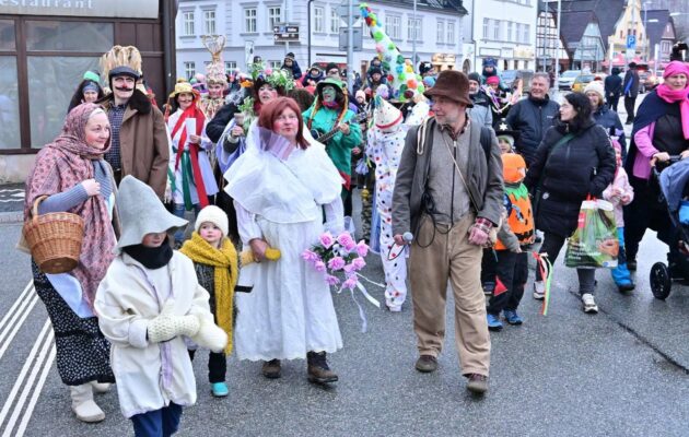 Rozpustilé masky ovládnou město. Zítra proběhne Masopustní outerek