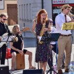 Grooves zahráli kolemjdoucím