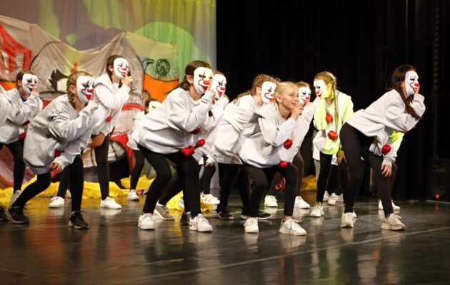 FOTO: Střelnice ve čtvrtek a v pátek hostila revue Tanečního studia Oliver