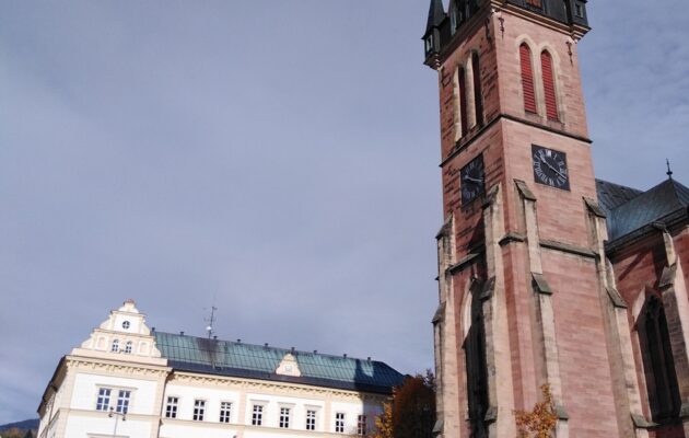 Noc kostelů v hradeckém kraji zpřístupní více než 80 kostelů a modliteben