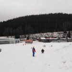 Do Špindlu dorazili turisté i obleva