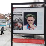 Výstava olympijských fotografií na náměstí