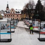 Výstava olympijských fotografií na náměstí