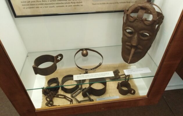 FOTO: Jilemnické muzeum zve na cestu do záhrobí a po stopách zločinu a trestu