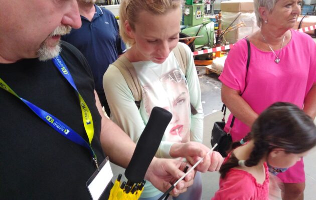 FOTO: Historie výroby kabelů ve Vrchlabí. Kablo otevřelo své brány veřejnosti