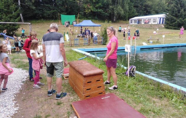 Koupaliště ve Valteřicích rozparádilo sportovně-hudební odpoledne