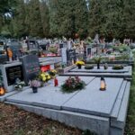 Svátek zesnulých na vrchlabském hřbitově