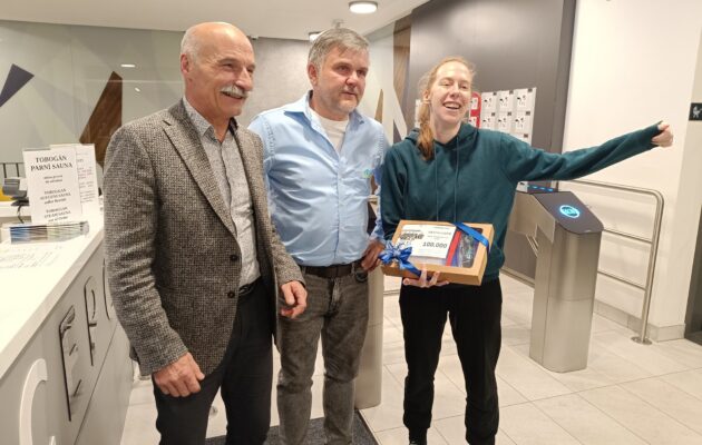 Návštěvník číslo 100 000