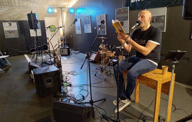 FOTO: Karel Polívka představil svoji knihu Blog krkonošského hoteliéra