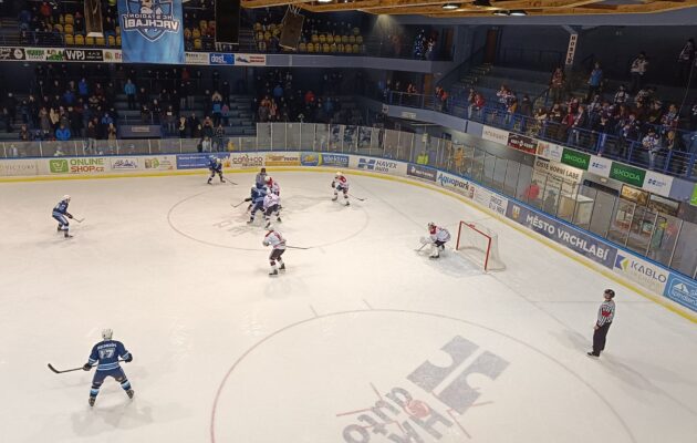 Hostující gólman začaroval svoji branku a Vrchlabí padlo s Chomutovem 0:2