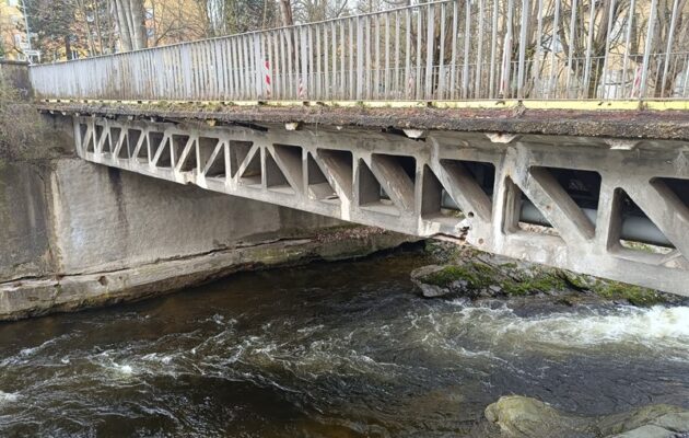 Má most U Karmášků na kahánku?