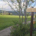 Okrašlovací spolek otevřel Hančinu cestu