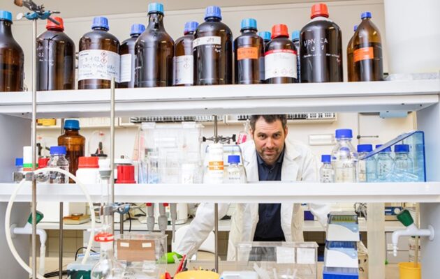 Orientovat se na prevenci a minimalizovat rizika onemocnění, říká hradecký vědec