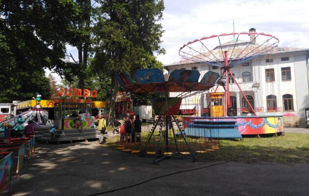 Letošní hartecká pouť se v areálu Krönigovy vily konat nebude