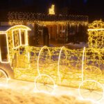 Osvětlená Stezka korunami stromů