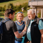 Svatovavřinecká pouť, pěší výstup na vrchol Sněžky