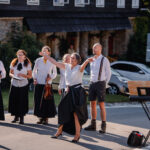 Svatovavřinecká pouť, pěší výstup na vrchol Sněžky