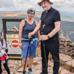 Svatovavřinecká pouť, pěší výstup na vrchol Sněžky