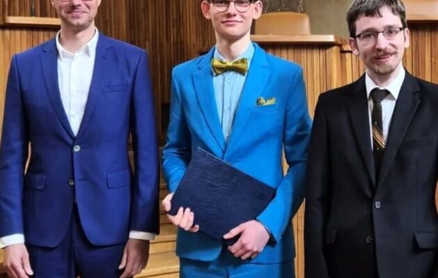 Sedmnáctiletý hradecký student získal Cenu Učené společnosti České republiky