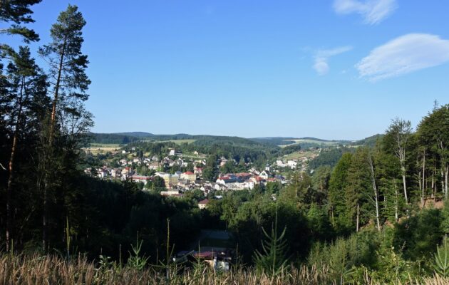 Do Úpice na tradiční pouť i za legendou o úpických rytířích