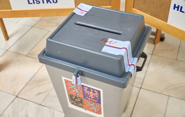 Další koalice do krajských voleb. SPD, Trikolora, Svobodní a PRO cílí na 15 procent