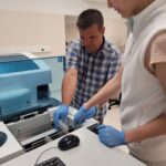 Návštěva v laboratoři vrchlabské nemocnice