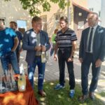 FOTO: Školní družina má nové pískoviště a hřiště pro street hokej