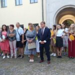 FOTO: Poprvé ve škole. Prvňákům přišel popřát mnoho zdaru i starosta