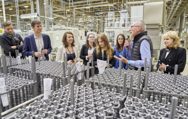 FOTO: Poradní výbor pro udržitelnost Škoda Auto navštívil Vrchlabí