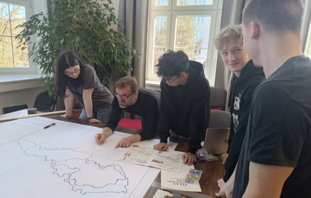 Na gymnáziu v rámci projektového týdne probíhá Didaktický inkubátor