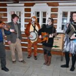 FOTO: Rej rozpustilých masek. Centrum města ovládl Masopustní outerek