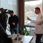 Televize Nova točila reportáž v restauraci Farma