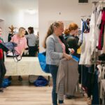 Vrchlabský swap, výměna oblečení