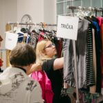 Vrchlabský swap, výměna oblečení