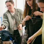 Vrchlabský swap, výměna oblečení