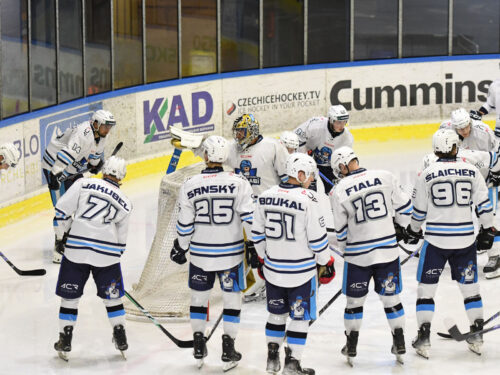 Horalé se v úvodu sezony trápí. V kabině ale panika není, říká sportovní manažer