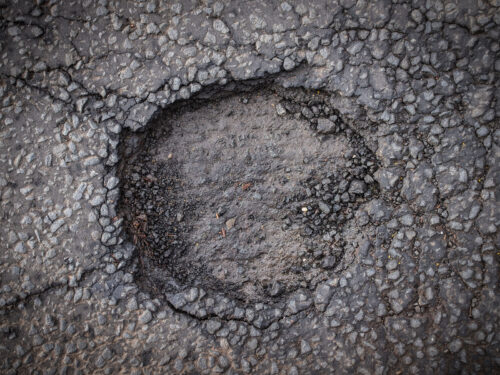 Revoluce v opravách silnic: AI odhalí výtluky dřív, než se zvětší